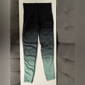 Pink ultimate leggings